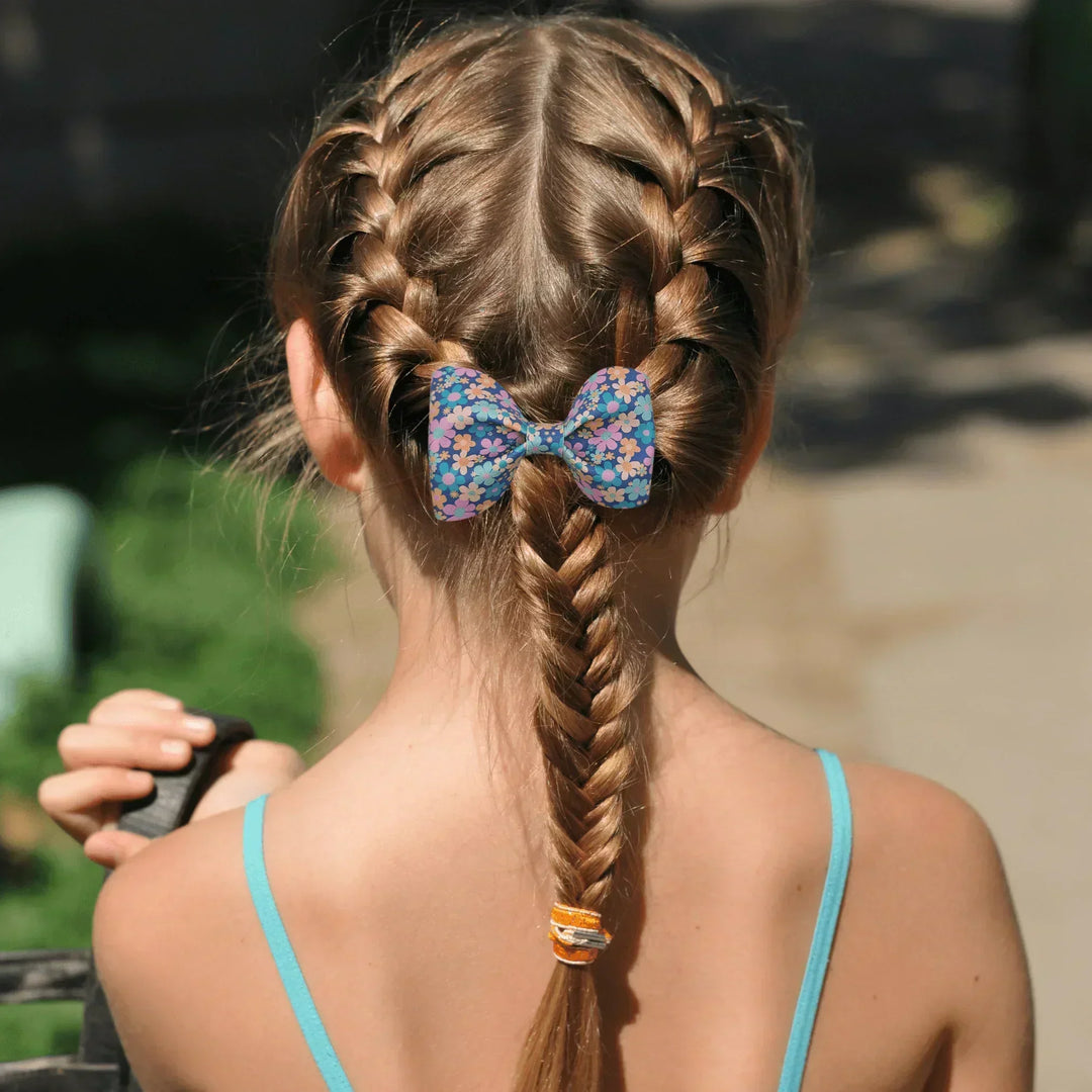 Pinch | Blue Daisy Faux Leather Hair Bow