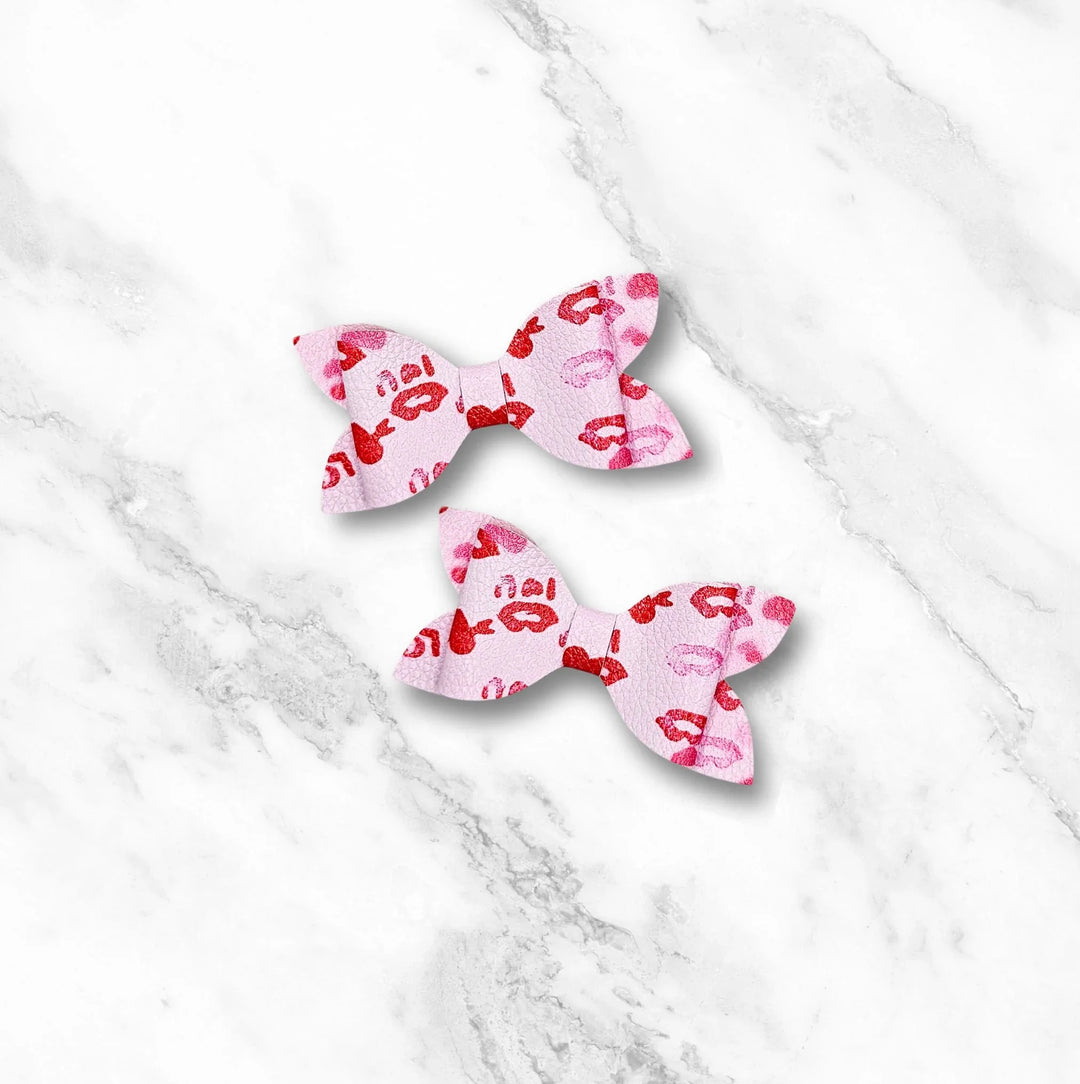 Luna | Pink & Red Kisses Faux Leather Hair Bow Set