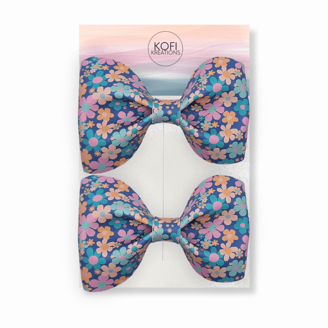 Blue Daisy Pinch Hair Bow