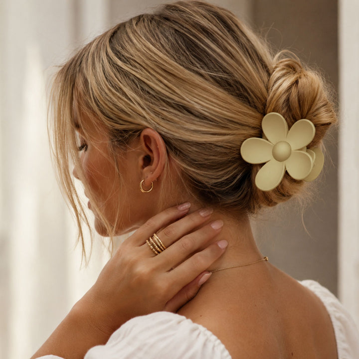 Light Yellow Flower | Hair Claw