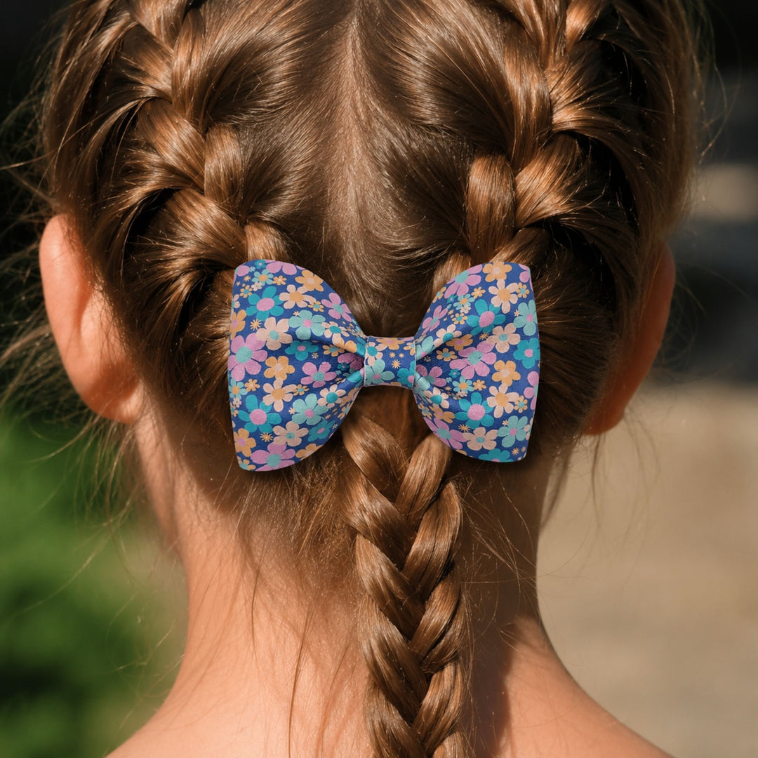 Pinch Blue Daisy | Faux Leather Hair Bow