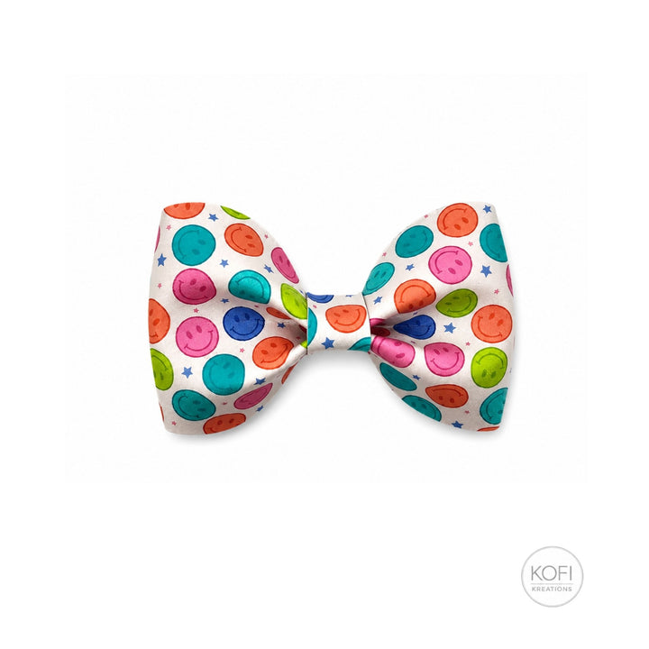 Pinch Colorful Smiles | Faux Leather Hair Bow