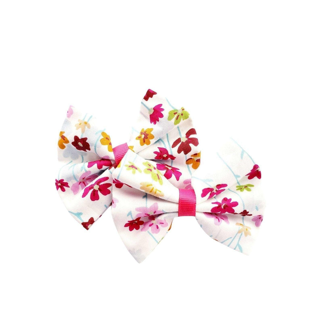 Pink and White Flower Hair Bow Clips - Kofi Kreations